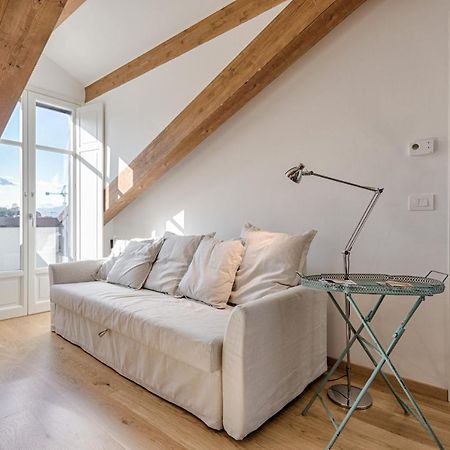 Apartmán Mansarda In Borgo Po Turín Exteriér fotografie