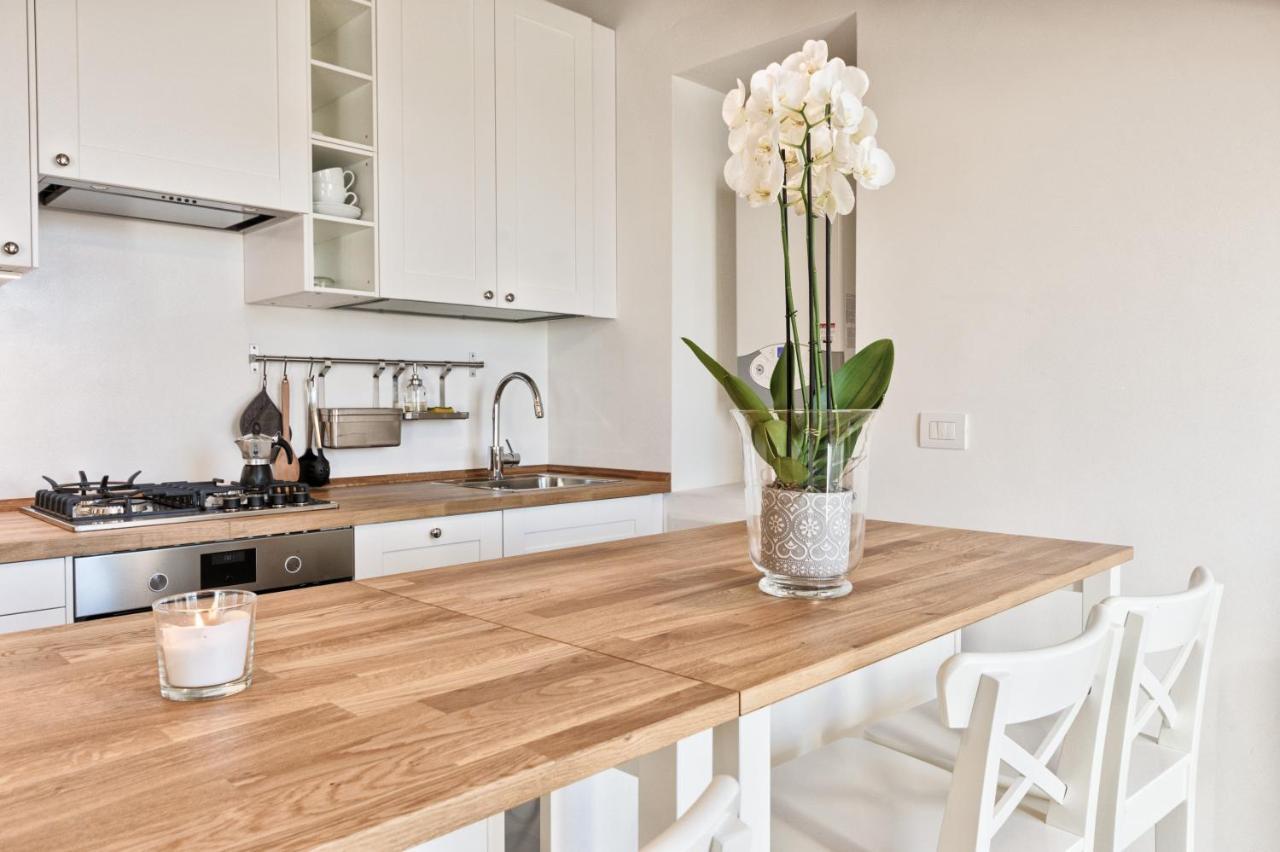 Apartmán Mansarda In Borgo Po Turín Exteriér fotografie