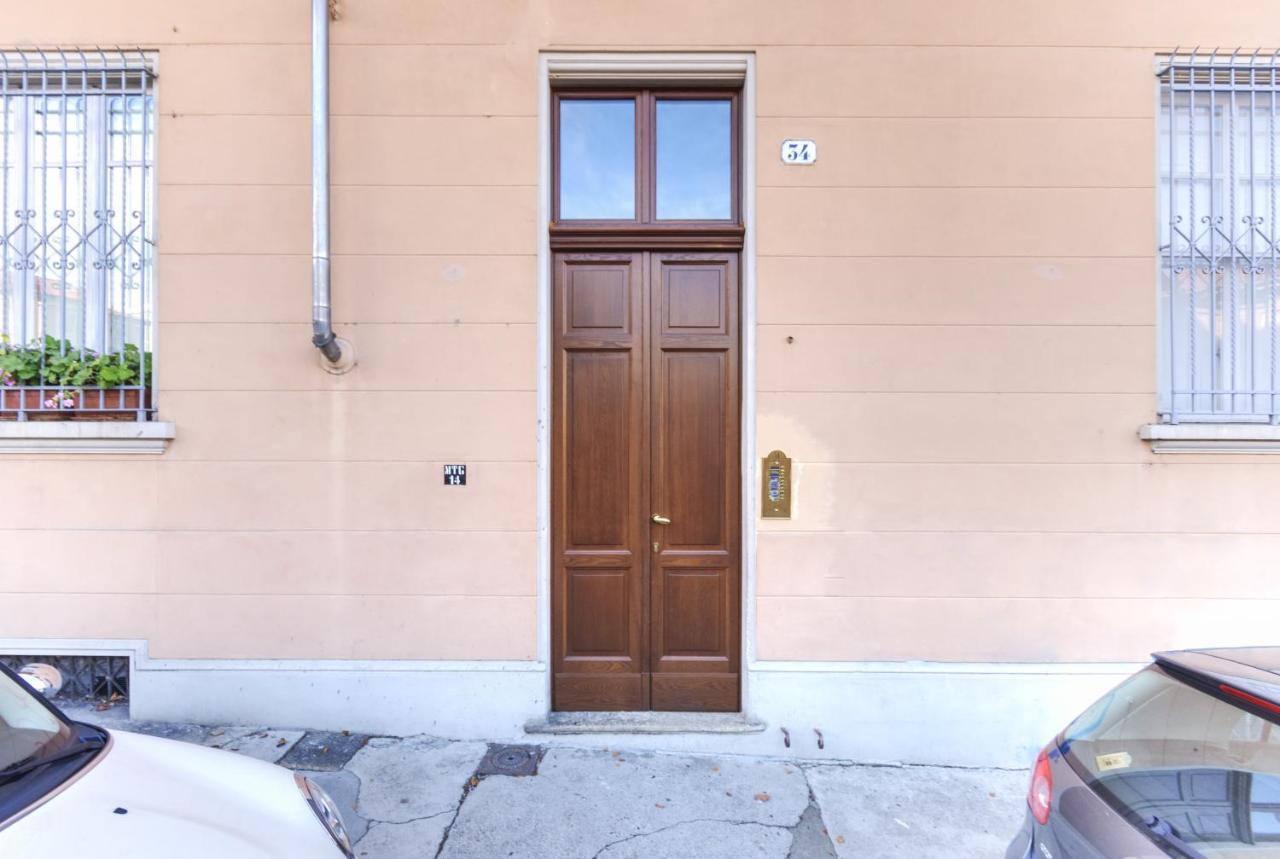 Apartmán Mansarda In Borgo Po Turín Exteriér fotografie